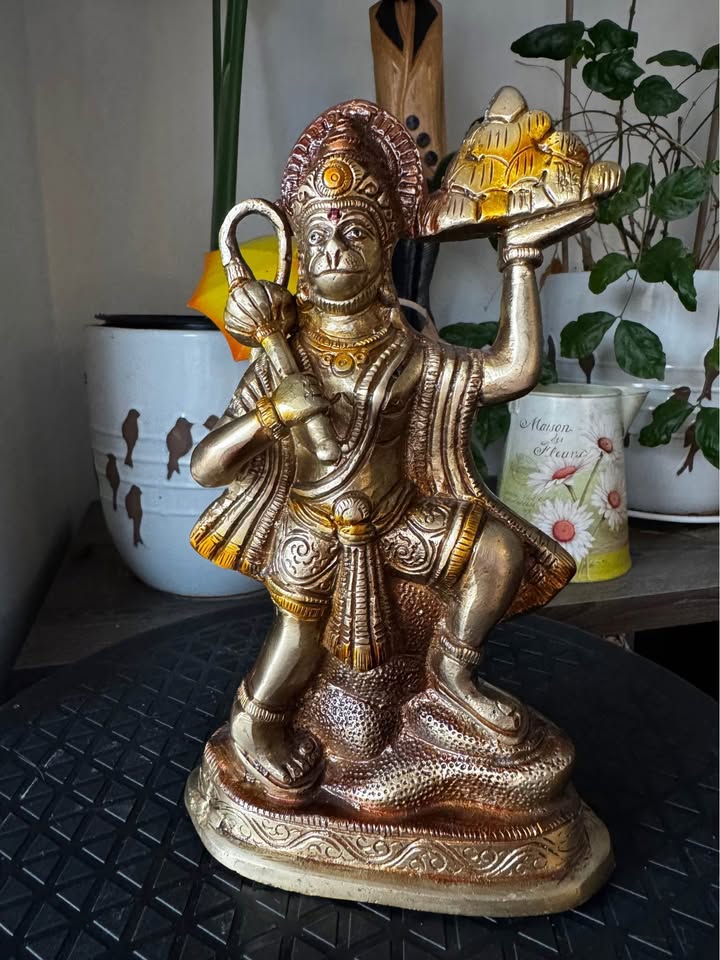 Solid Brass Hanuman Idol - 9 inch