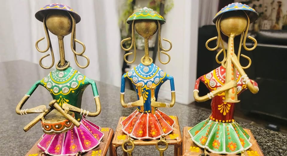 Unique Decor / holiday Gift - Iron musicians