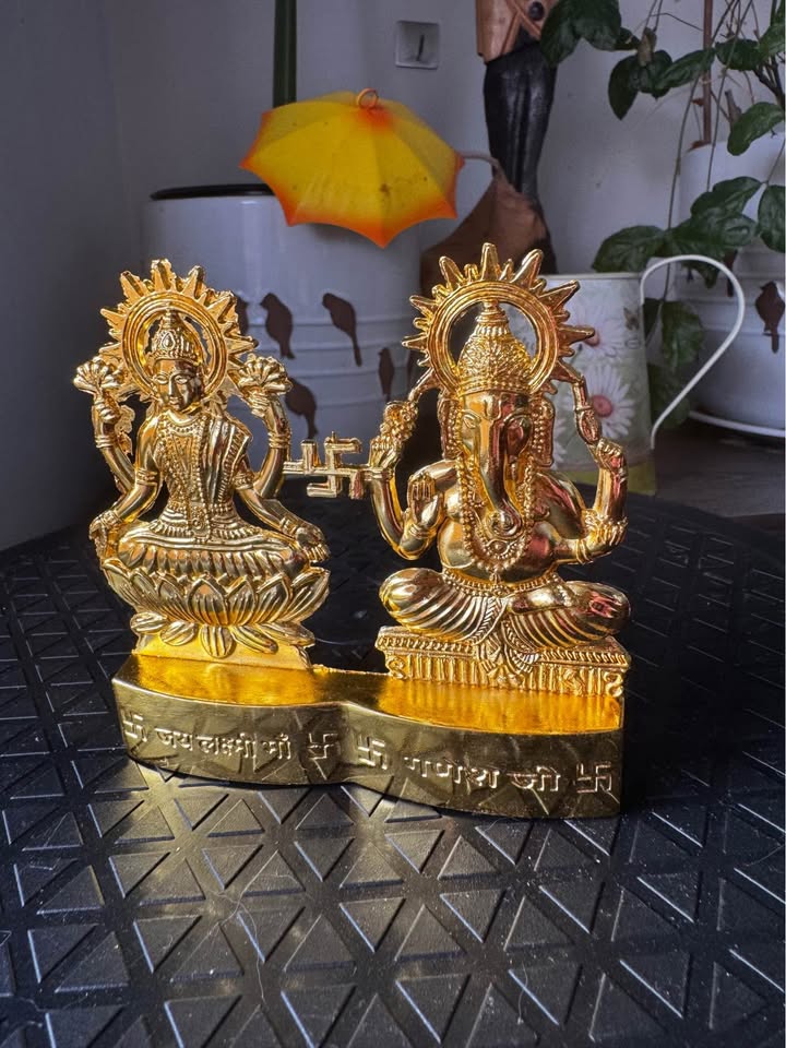 Gold plated Laxmi Ganesh