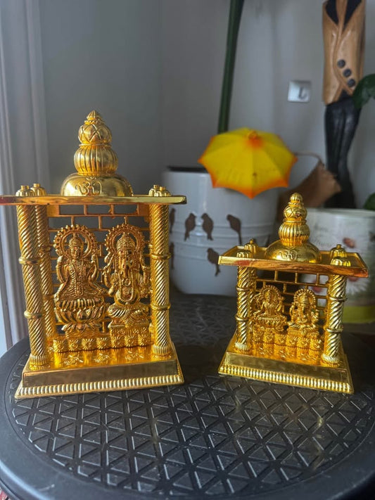 Gold plated -Laxmi Ganesha in an inbuilt temple