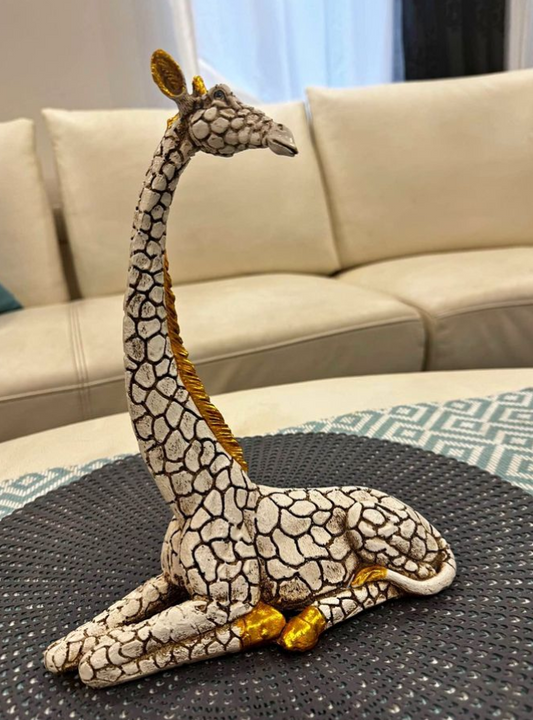 Giraffe Decor Piece